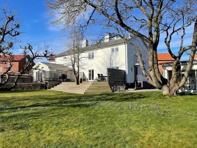 Villa Casa Biloba, Parhus Naera Hav Och Stad Varberg Exterior foto